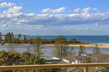 Peninsula 22 - Foster Accommodation 4