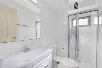 Peninsula 22 - Foster Accommodation 1