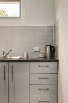 Bright & Updated 1 Bedroom Apartment - Foster Accommodation 2