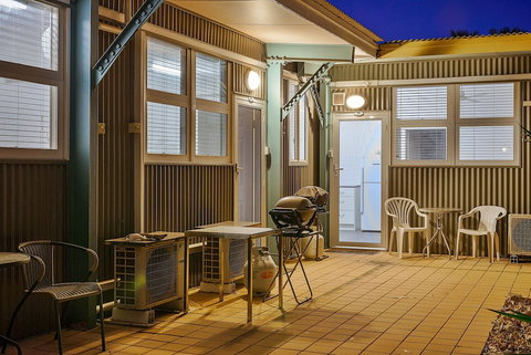 Getaway Villas Unit 38 11 - Foster Accommodation 1