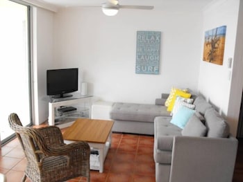 Beachpoint Unit 202 - Foster Accommodation 4