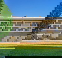 Getaway Villas Unit 38 10 - Foster Accommodation