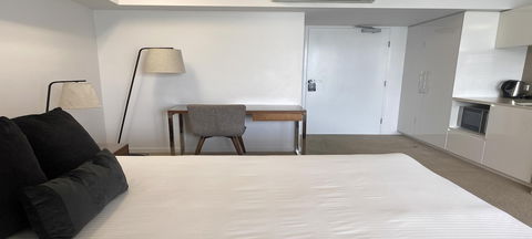Airtrip Apartments On Carlyle St. Mackay - Foster Accommodation 2