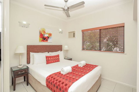 Centrally Located Apartment 1020 - Foster Accommodation 7
