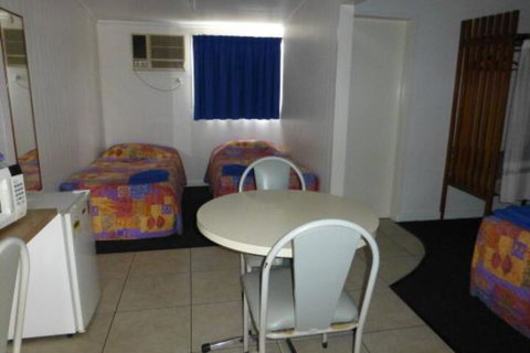 Motel Myall - Foster Accommodation 6