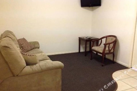 Motel Myall - Foster Accommodation 7