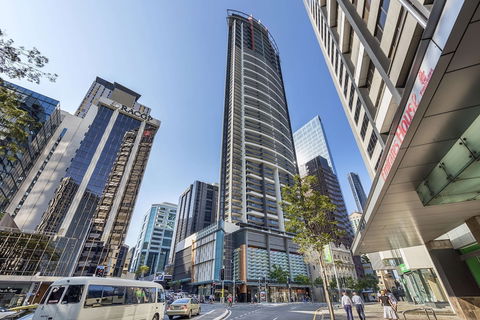 Oaks Aurora Tower - Foster Accommodation 3