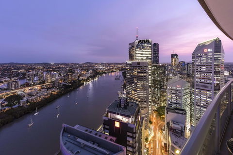 Oaks Aurora Tower - Foster Accommodation 2