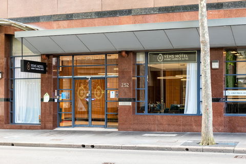 YEHS Hotel Sydney Harbour Suites - Foster Accommodation 0