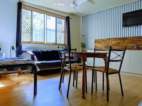 Woolshed Eco Lodge - Foster Accommodation 3