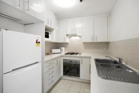 Astra Apartments Sydney Kent Street - Foster Accommodation 7