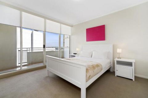 Astra Apartments Sydney Kent Street - Foster Accommodation 0