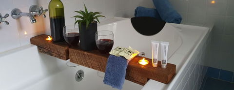 Dunes - Elegant Beach Villa With Huge Swim Spa - Foster Accommodation 6