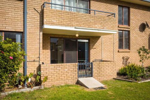 Apollo Unit 26 - Foster Accommodation 3