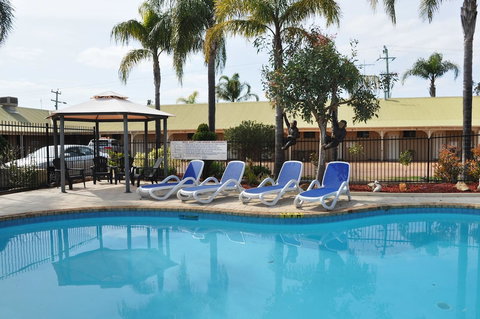 Pinjarra Resort - Foster Accommodation 3