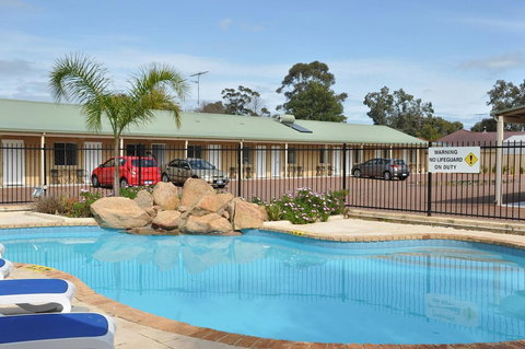 Pinjarra Resort - Foster Accommodation 2
