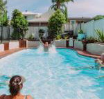 Beach  Bay Holiday House - Foster Accommodation