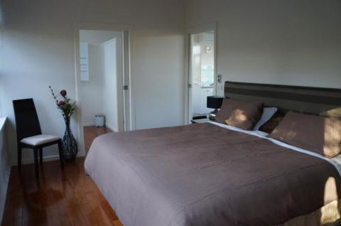 Harmony At Tower Hill Apartment - Foster Accommodation 6