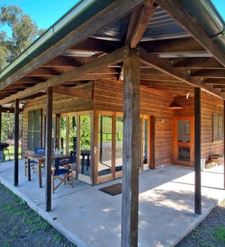 The Cedars Cottages - Foster Accommodation 4