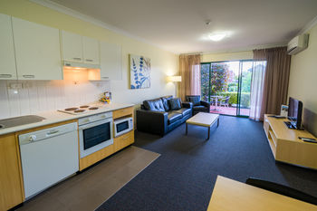 Best Western Plus Ascot Serviced Apartments - Foster Accommodation 2