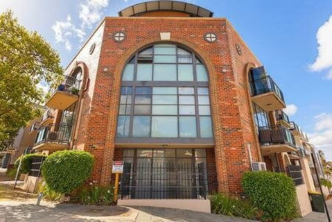 Stylish 2 Bedroom Apartment In The City - Foster Accommodation 4