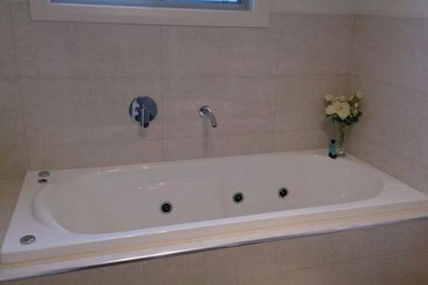 Annabelles Cottage - Foster Accommodation 7