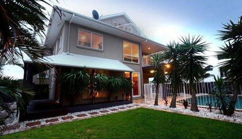 Oceanic 141 Beach House - Foster Accommodation 0