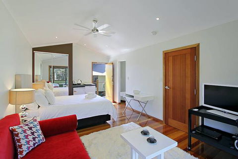 Blue Bliss - Foster Accommodation 4