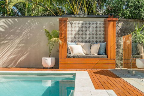 A PERFECT STAY - 3 Little Pigs - Foster Accommodation 2