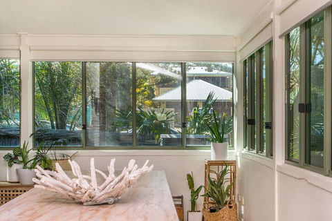 A PERFECT STAY - 3 Little Pigs - Foster Accommodation 7