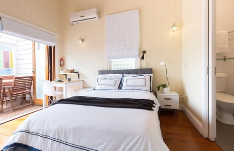 99 Kirkland Bed & Breakfast - Foster Accommodation 5