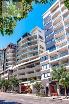 Morgan Suites - Foster Accommodation 1