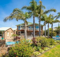 Captain's Quarters - Foster Accommodation