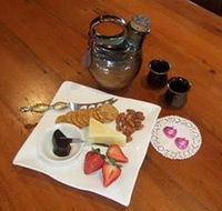 Ayr Bed  Breakfast on McIntyre - Foster Accommodation