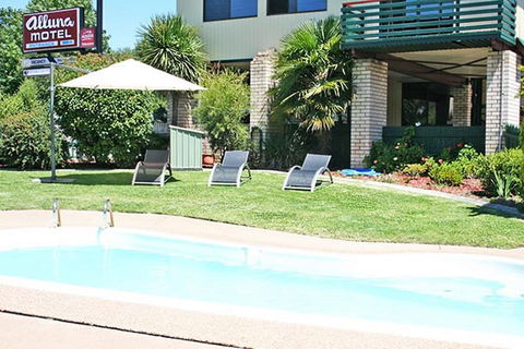 Alluna Motel - Foster Accommodation 0