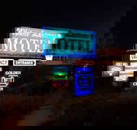 White Lanterns Motel - Foster Accommodation