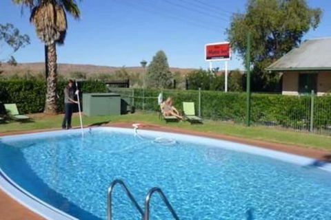 Alice Motor Inn - Foster Accommodation 4