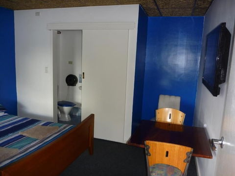 Adelaide Travellers Inn - Hostel - Foster Accommodation 2