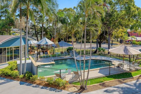 Rainbow Getaway Holiday Apartments - Foster Accommodation 0