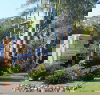 Rainbow Sands Resort - Foster Accommodation