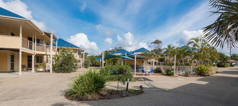 Hastings Cove Waterfront Holiday Apartments - Foster Accommodation 5