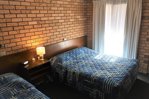 Newell Motor Inn - Narrandera - Foster Accommodation 7