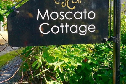 3 Divas Accommodation - Foster Accommodation 1