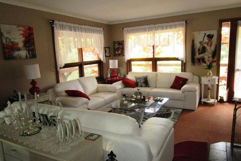 Southern Vales Bed & Breakfast - Foster Accommodation 3