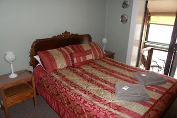 31 On The Terrace - Foster Accommodation 5