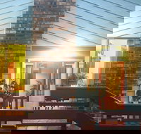 Bed  Breakfast at Kiama - Foster Accommodation