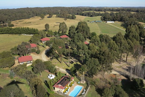 Lakes Entrance Country Cottages - Foster Accommodation 6