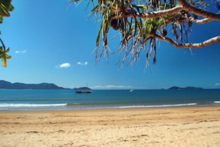 South Mission Beach QLD Foster Accommodation