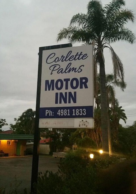 Corlette Palms Motor Inn - Foster Accommodation 5