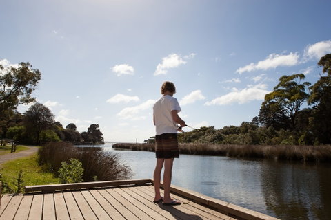 Lorne Foreshore Caravan Park - Foster Accommodation 1